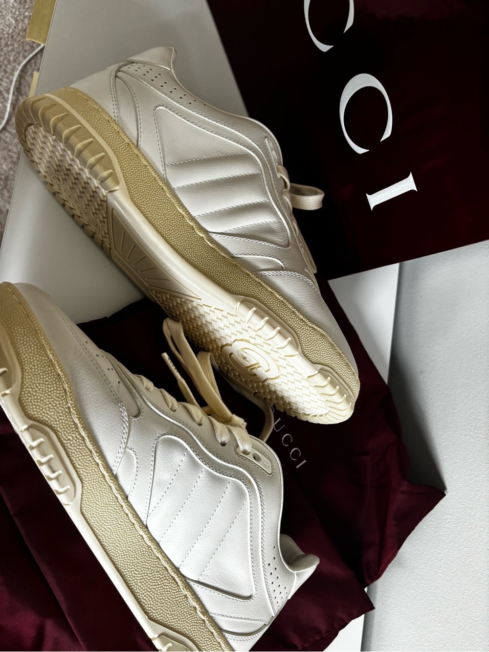 Gucci Re-web Leather Low-Top Sneakers - Picture 5 of 8